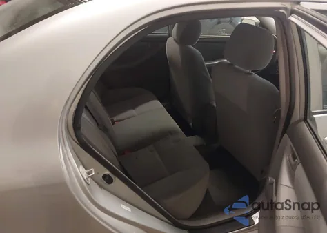 2008 Toyota Corolla Ce z USA, uszkodzony, nr VIN 1NXBR32E28Z013096